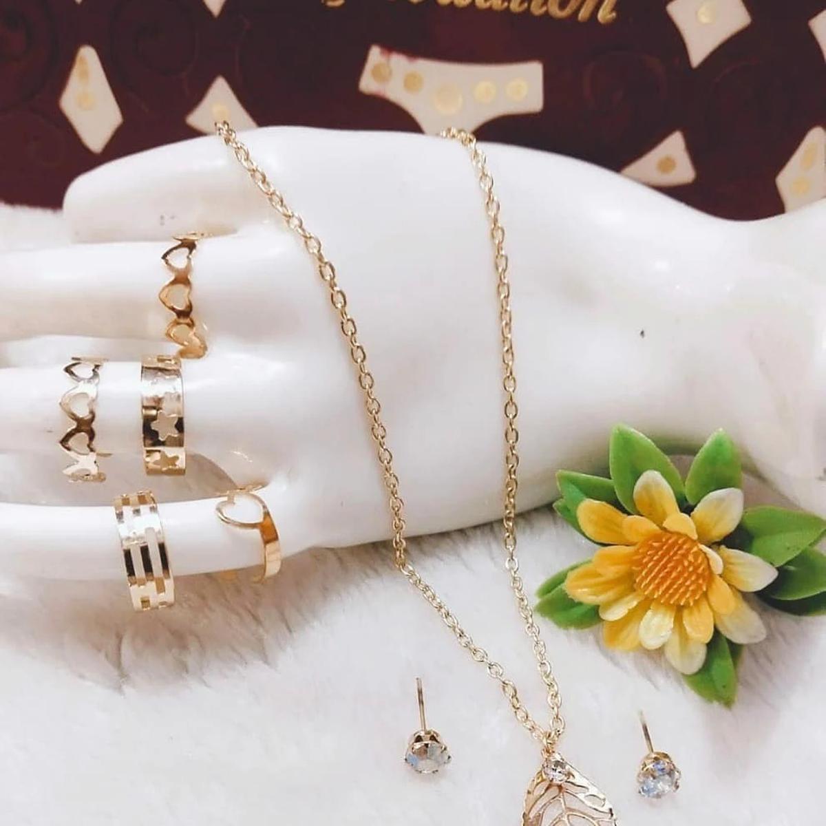 Pack of 6 Jewelry Set pendant necklace beautiful fashion jewelry gift wedding top quality For Women/Girls - golden